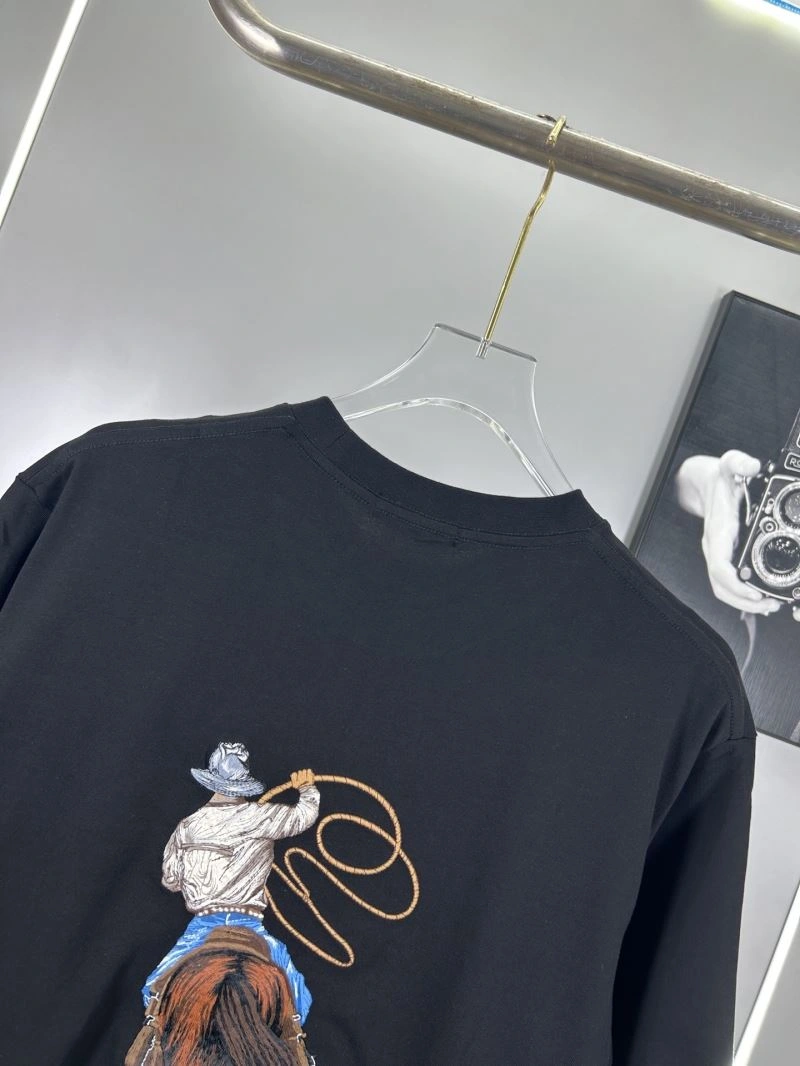 Louis Vuitton T-Shirts Elegant 138289