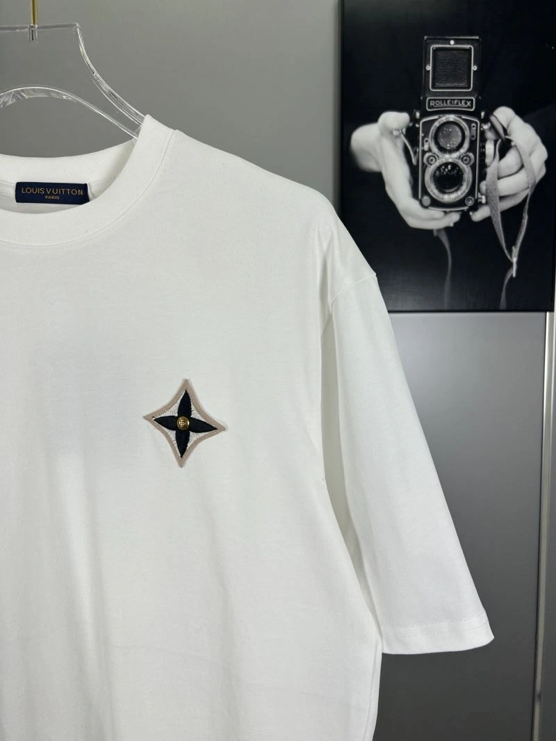Classic Louis Vuitton T-Shirts 138290