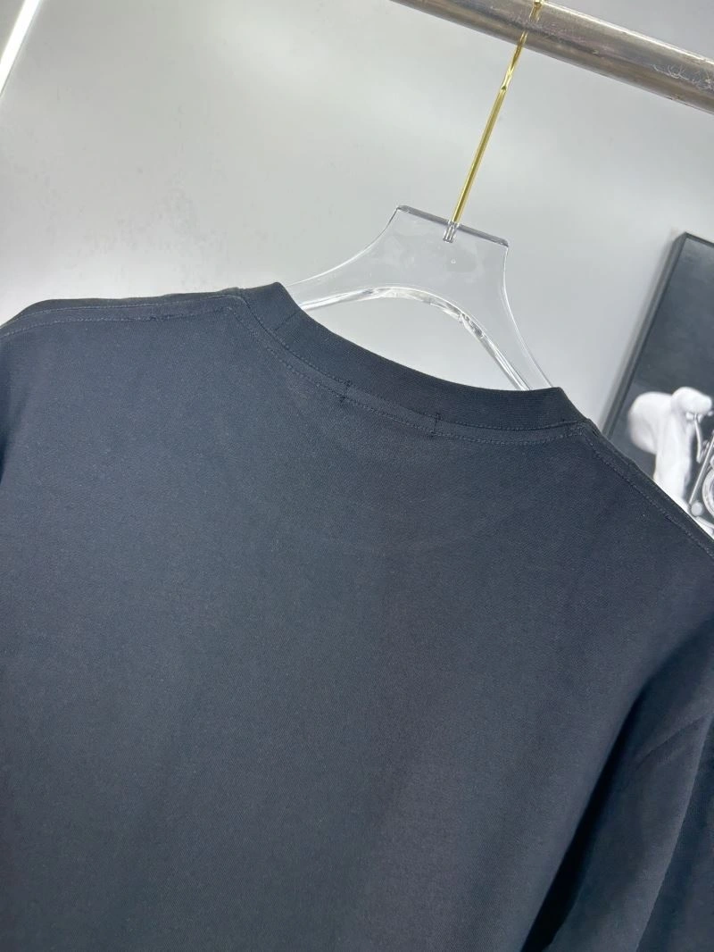Louis Vuitton T-Shirts Minimalist 138288