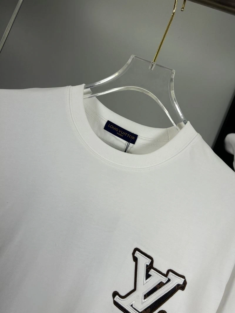 Louis Vuitton T-Shirts Tailored 138285