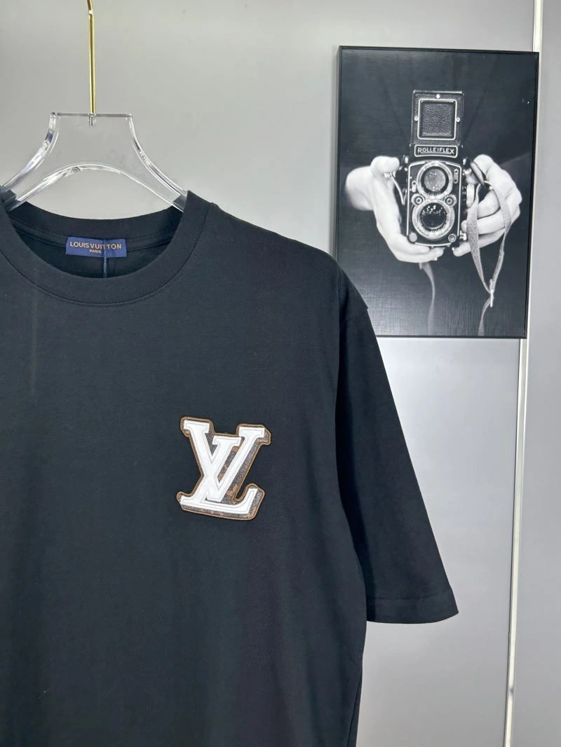 Louis Vuitton T-Shirts Popular 138286
