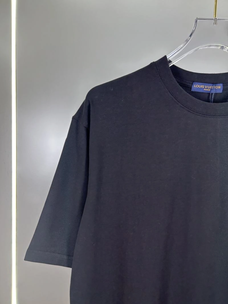 Louis Vuitton T-Shirts Popular 138286
