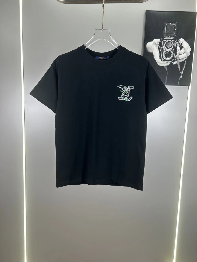 Louis Vuitton T-Shirts Functional 138283