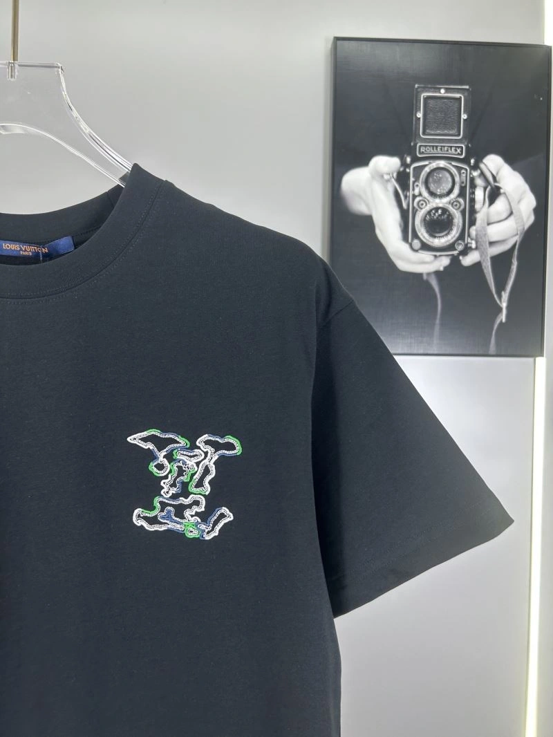 Louis Vuitton T-Shirts Functional 138283