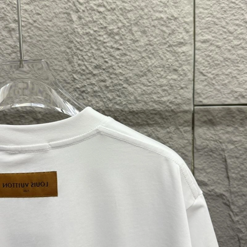 Louis Vuitton T-Shirts EasyMatch 138278