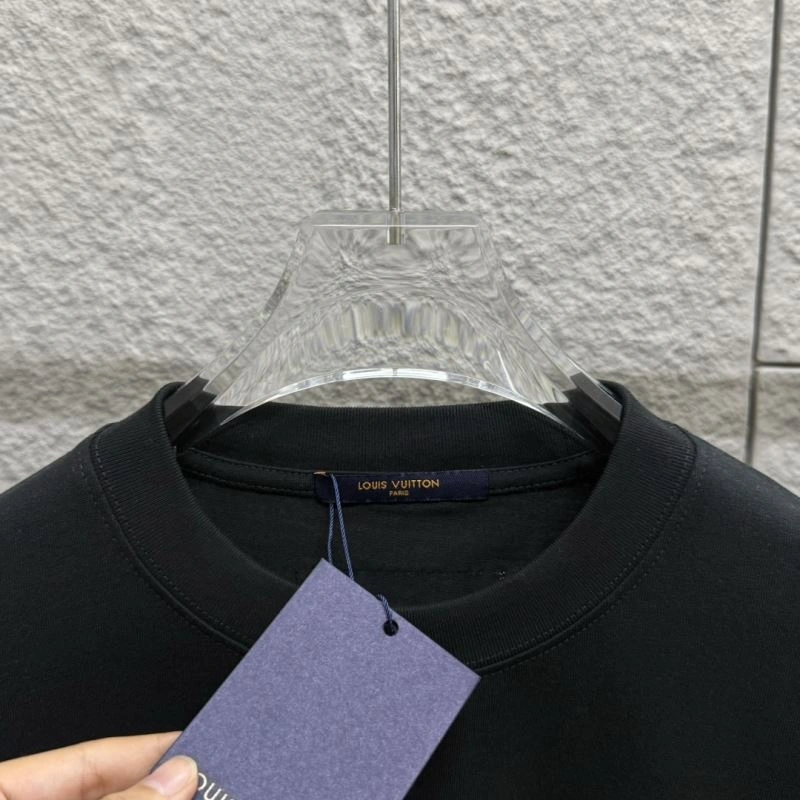 Louis Vuitton T-Shirts Efficient 138276