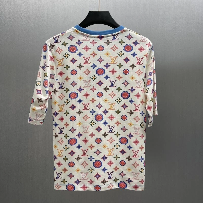 GoodFit Louis Vuitton T-Shirts 138284