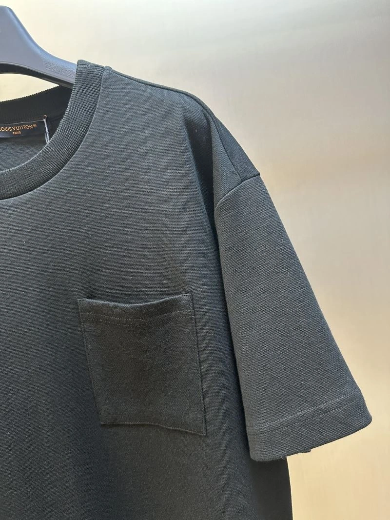 Louis Vuitton T-Shirts Chic 138264