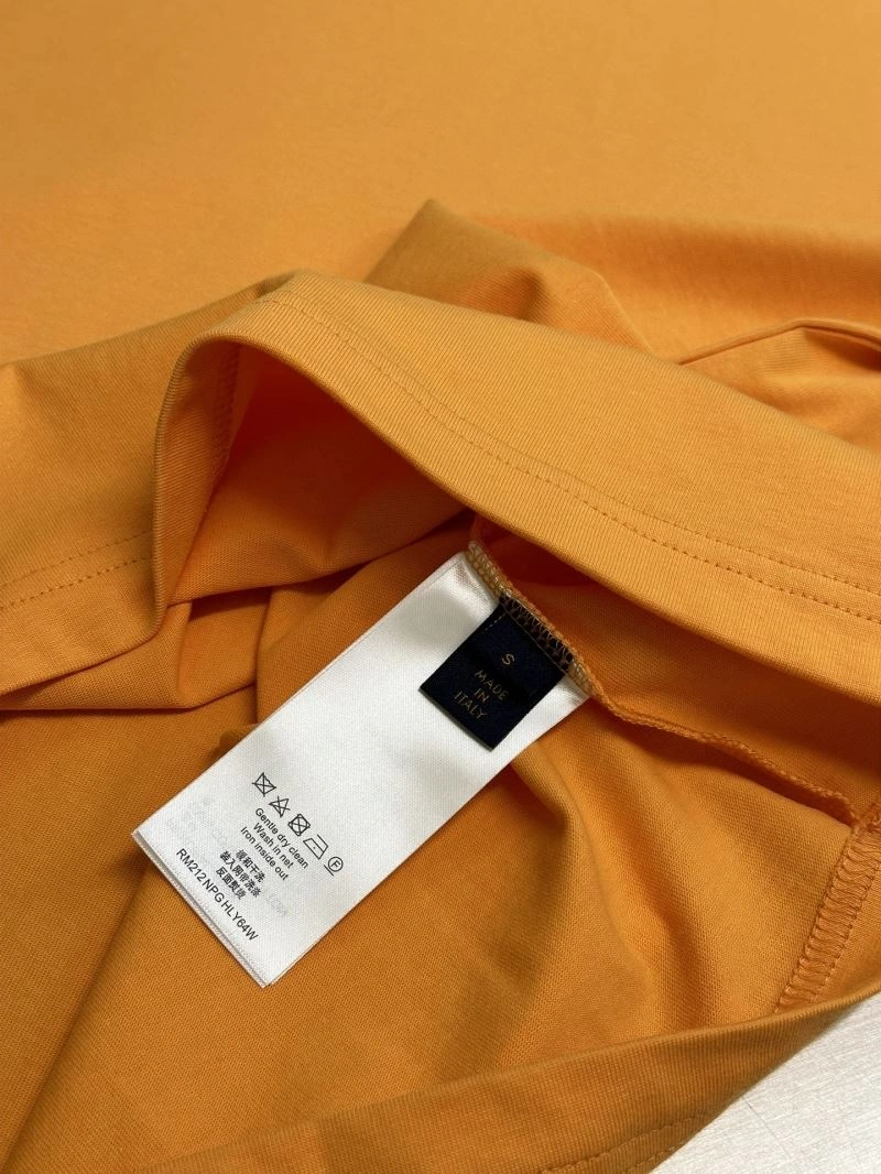 Packable Louis Vuitton T-Shirts 138267