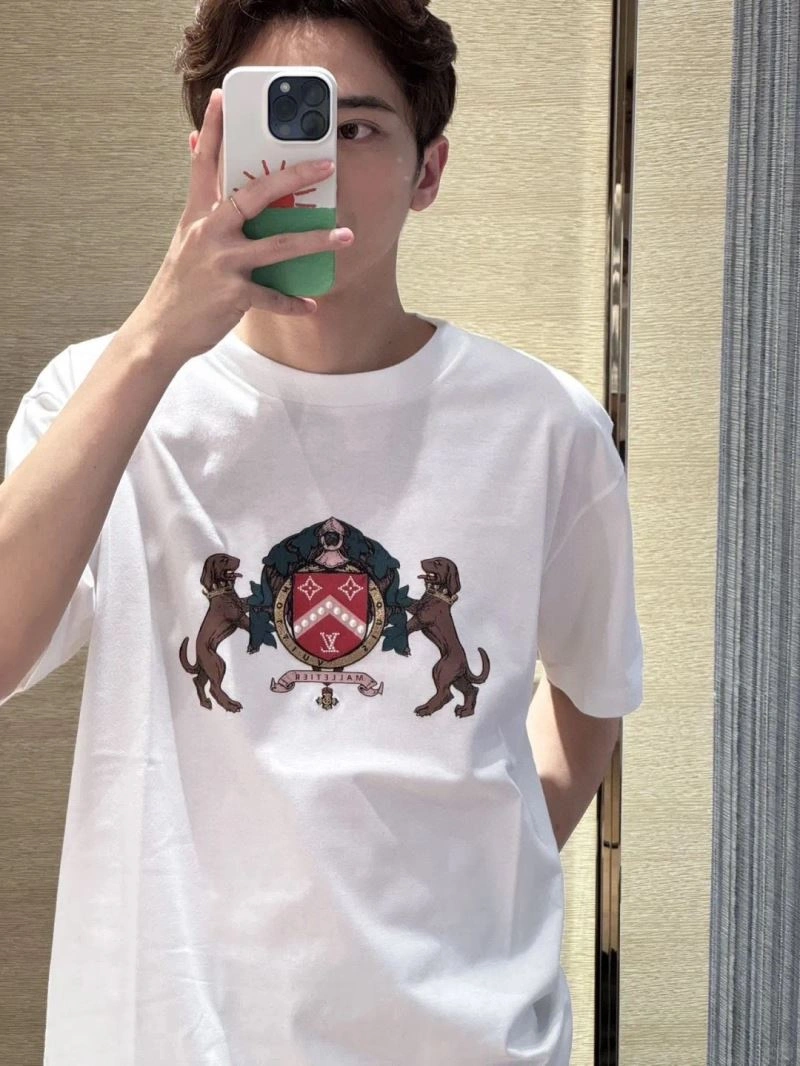 Packable Louis Vuitton T-Shirts 138275