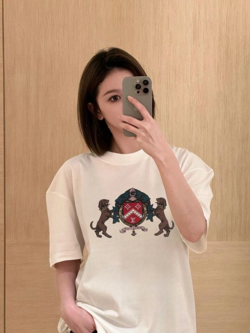 Packable Louis Vuitton T-Shirts 138275