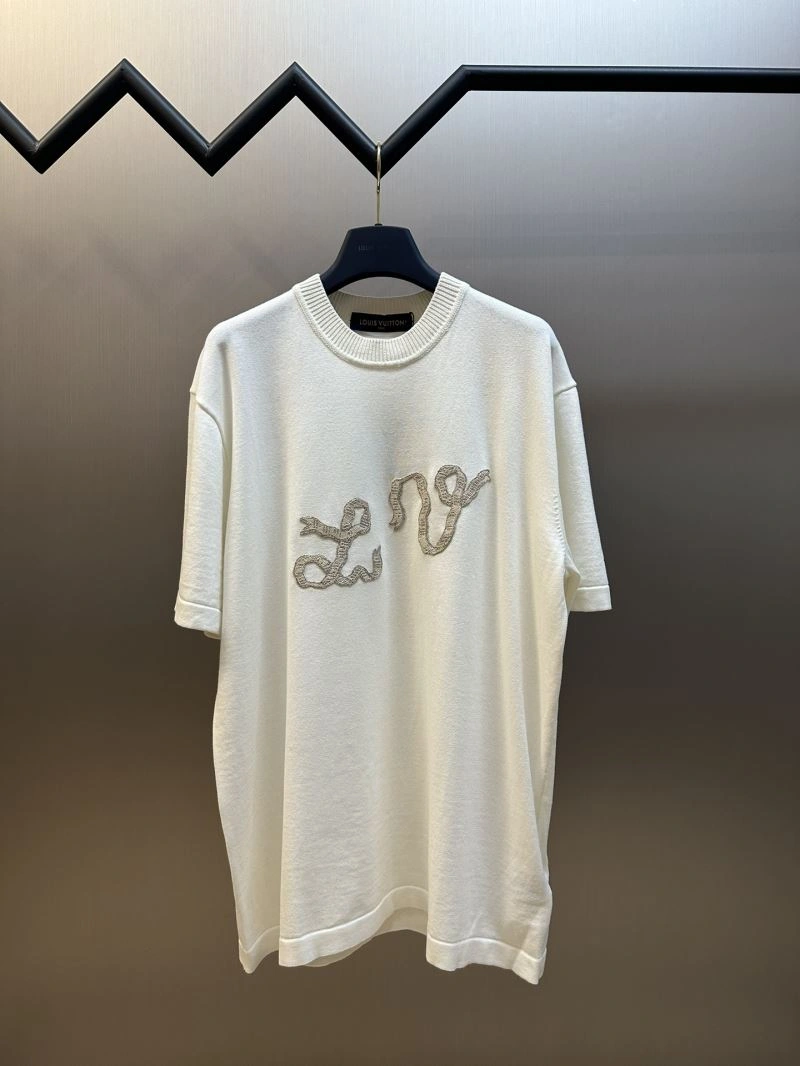 GoodFit Louis Vuitton T-Shirts 138277