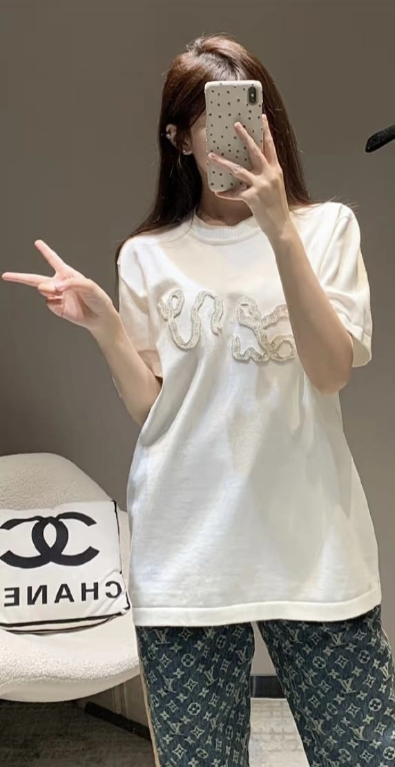 GoodFit Louis Vuitton T-Shirts 138277