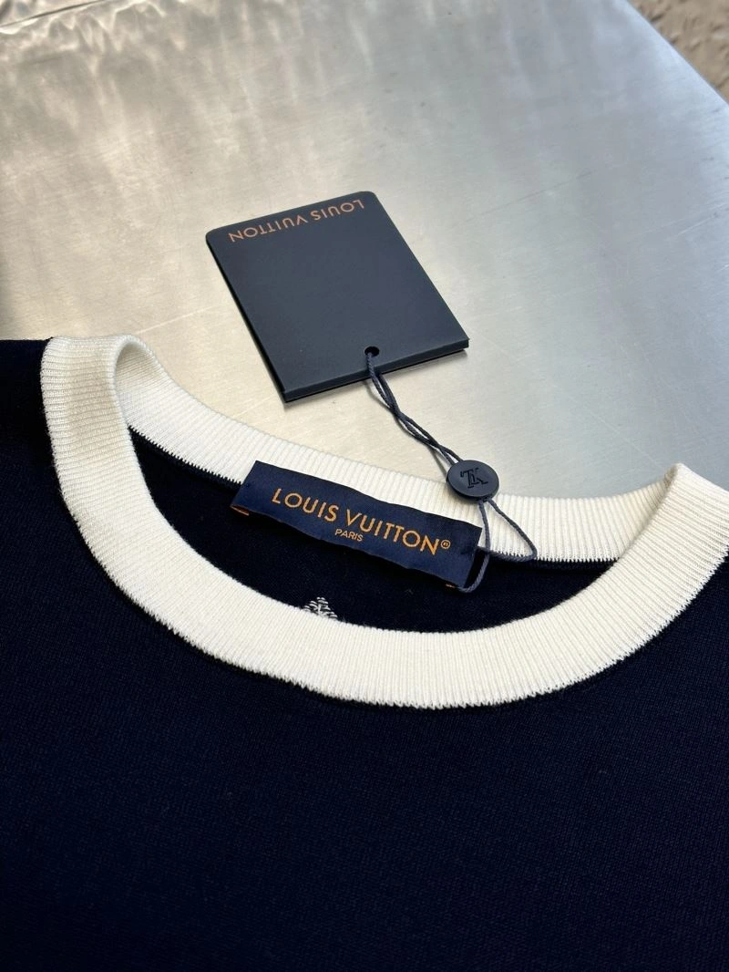 Louis Vuitton T-Shirts Trendsetting 138270