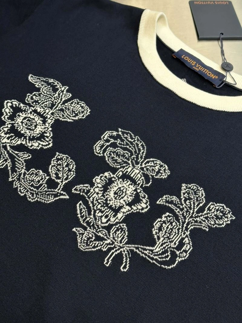 Louis Vuitton T-Shirts Trendsetting 138270