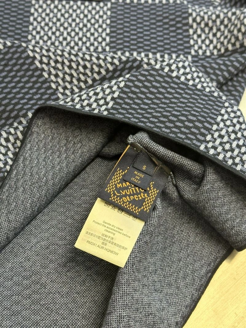Trendy Louis Vuitton T-Shirts 138280