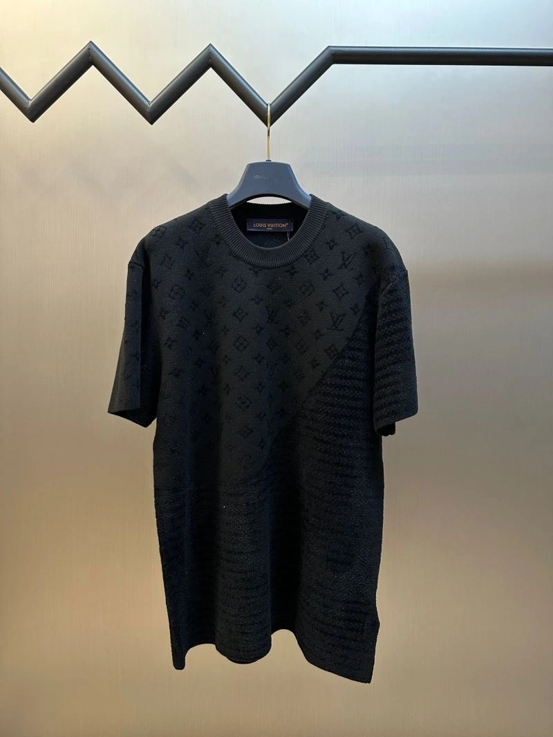 OnTrend Louis Vuitton T-Shirts 138274