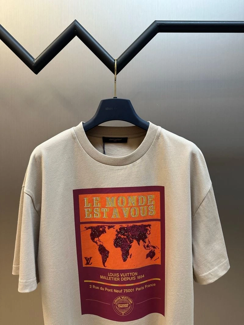 OdorResistant Louis Vuitton T-Shirts 138265