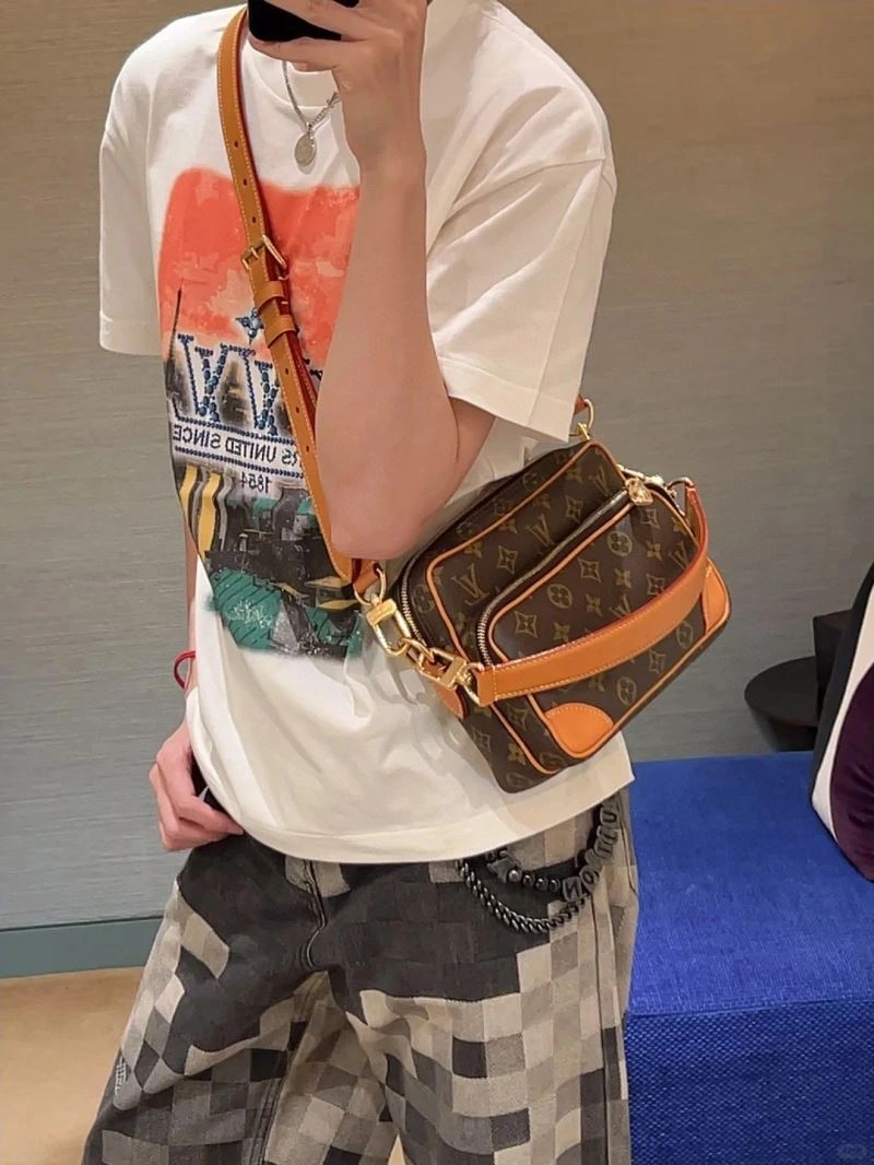 Louis Vuitton T-Shirts BestValue 138269