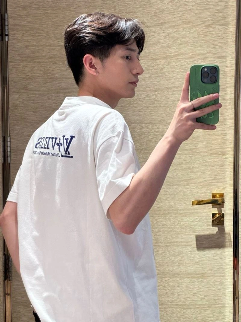 Louis Vuitton T-Shirts BestValue 138269