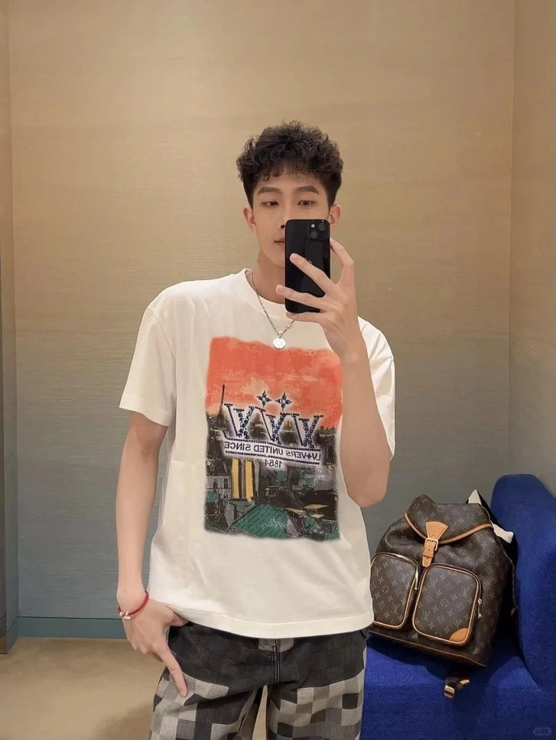 Louis Vuitton T-Shirts BestValue 138269