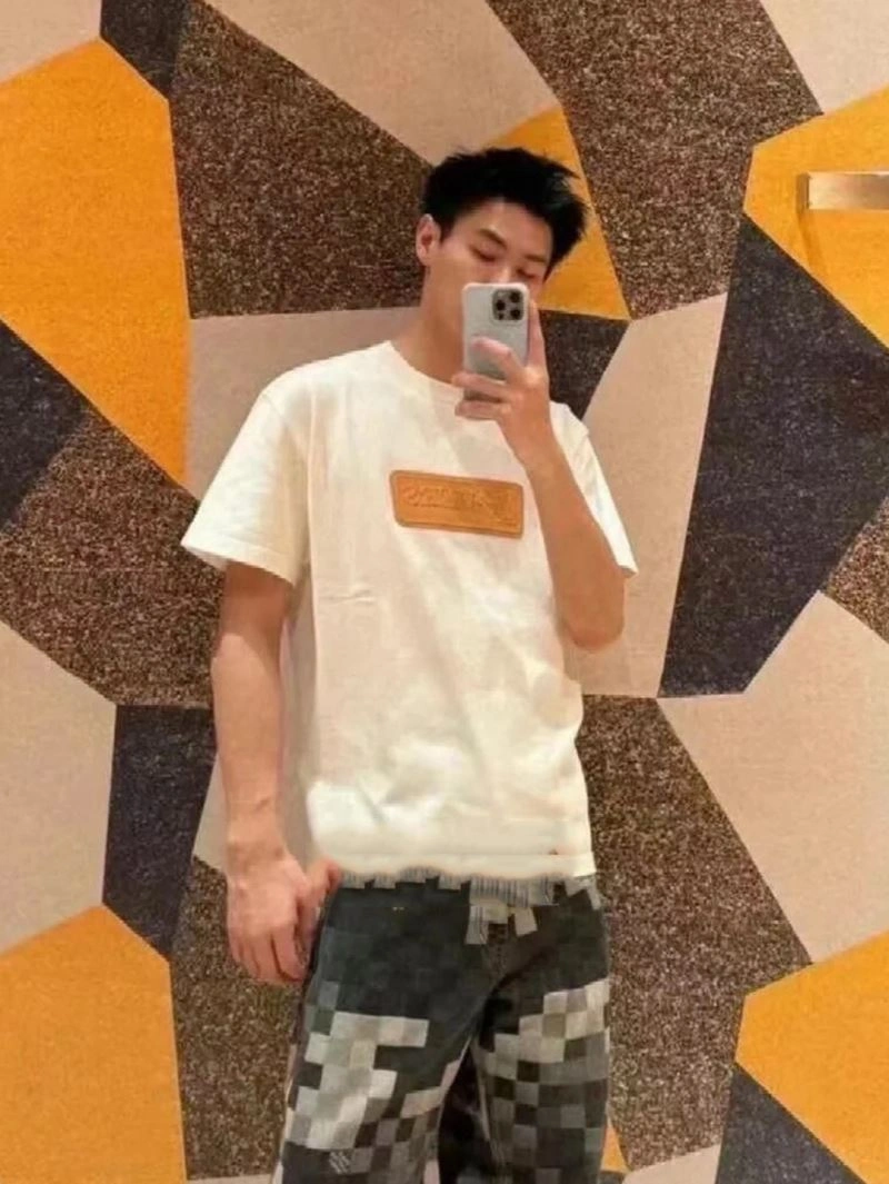 Louis Vuitton T-Shirts Unisex 138262
