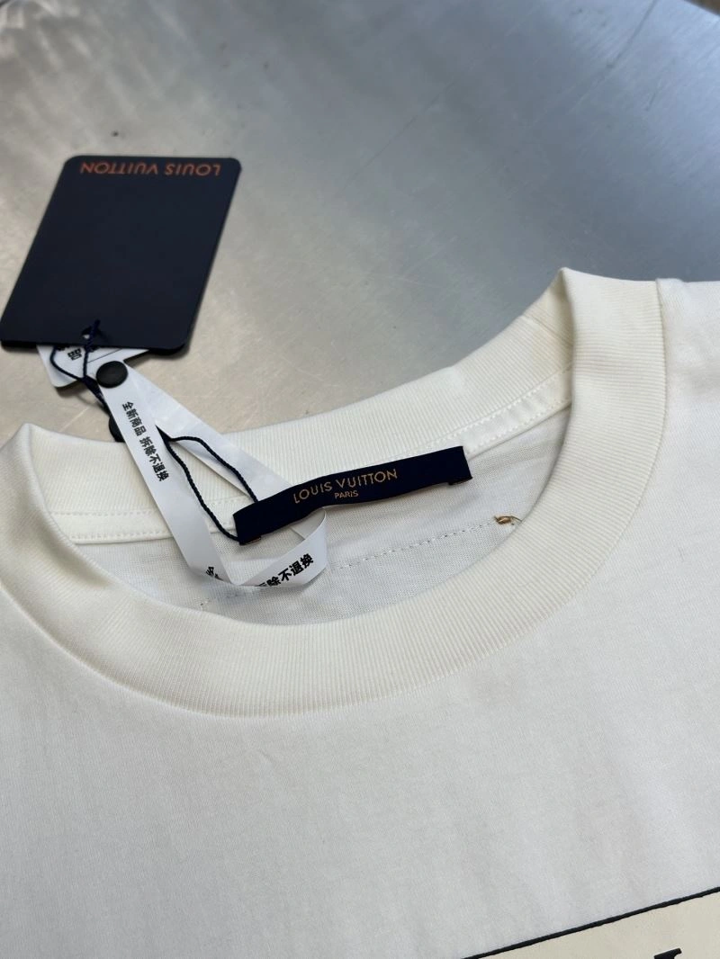 ModernLook Louis Vuitton T-Shirts 138261
