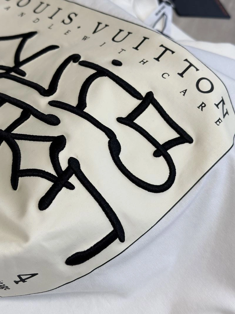 ModernLook Louis Vuitton T-Shirts 138261