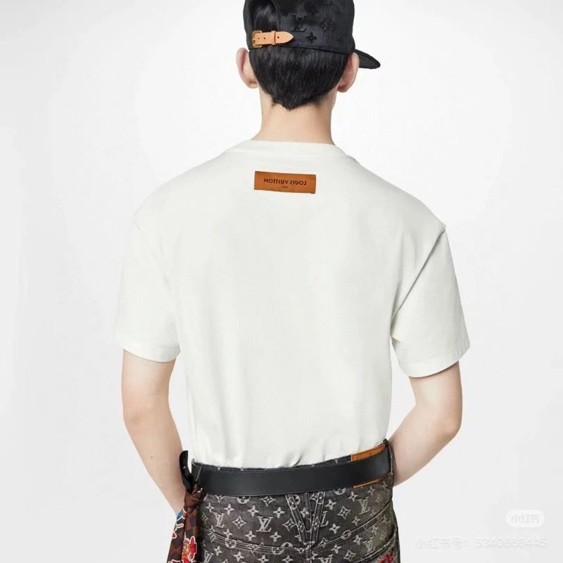 ModernLook Louis Vuitton T-Shirts 138261