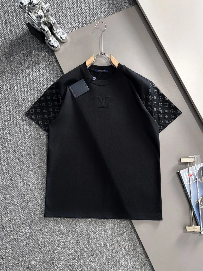 AllSeason Louis Vuitton T-Shirts 138255