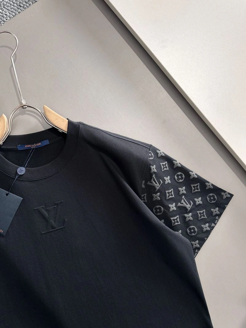 AllSeason Louis Vuitton T-Shirts 138255