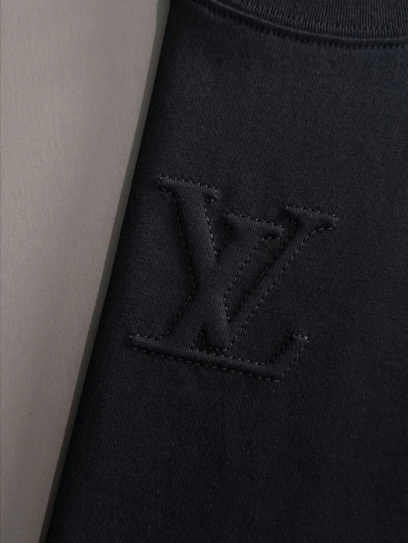 AllSeason Louis Vuitton T-Shirts 138255