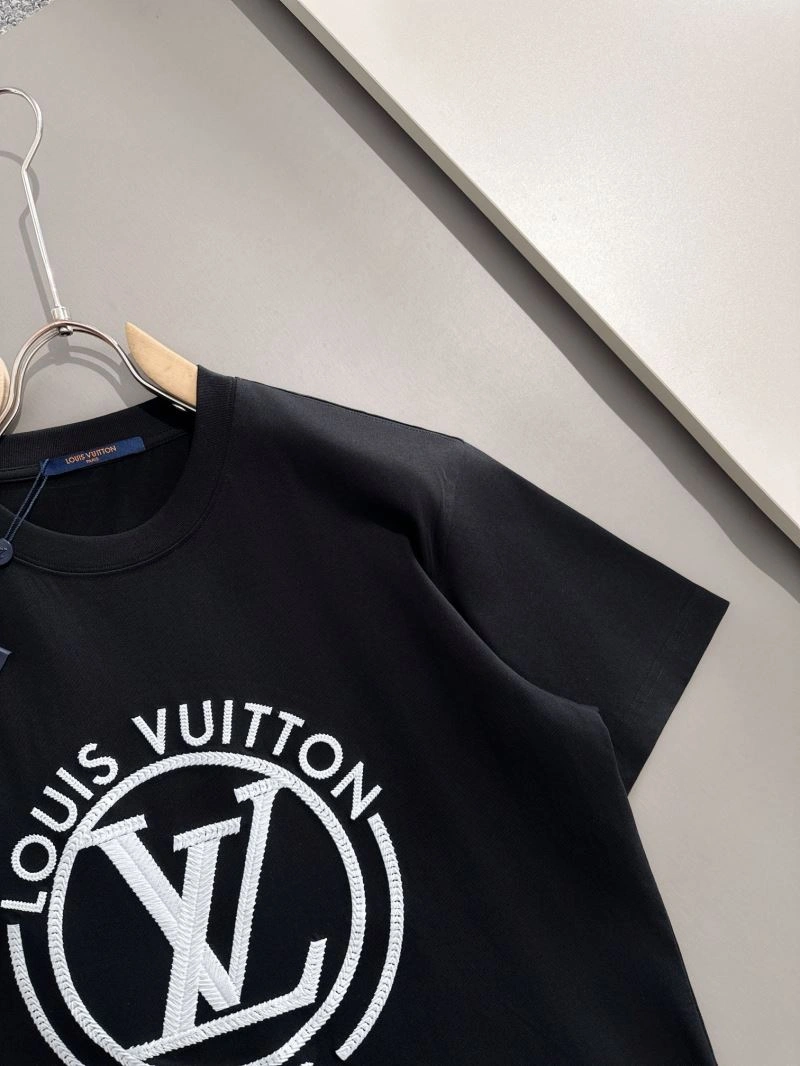 Louis Vuitton T-Shirts OdorResistant 138254