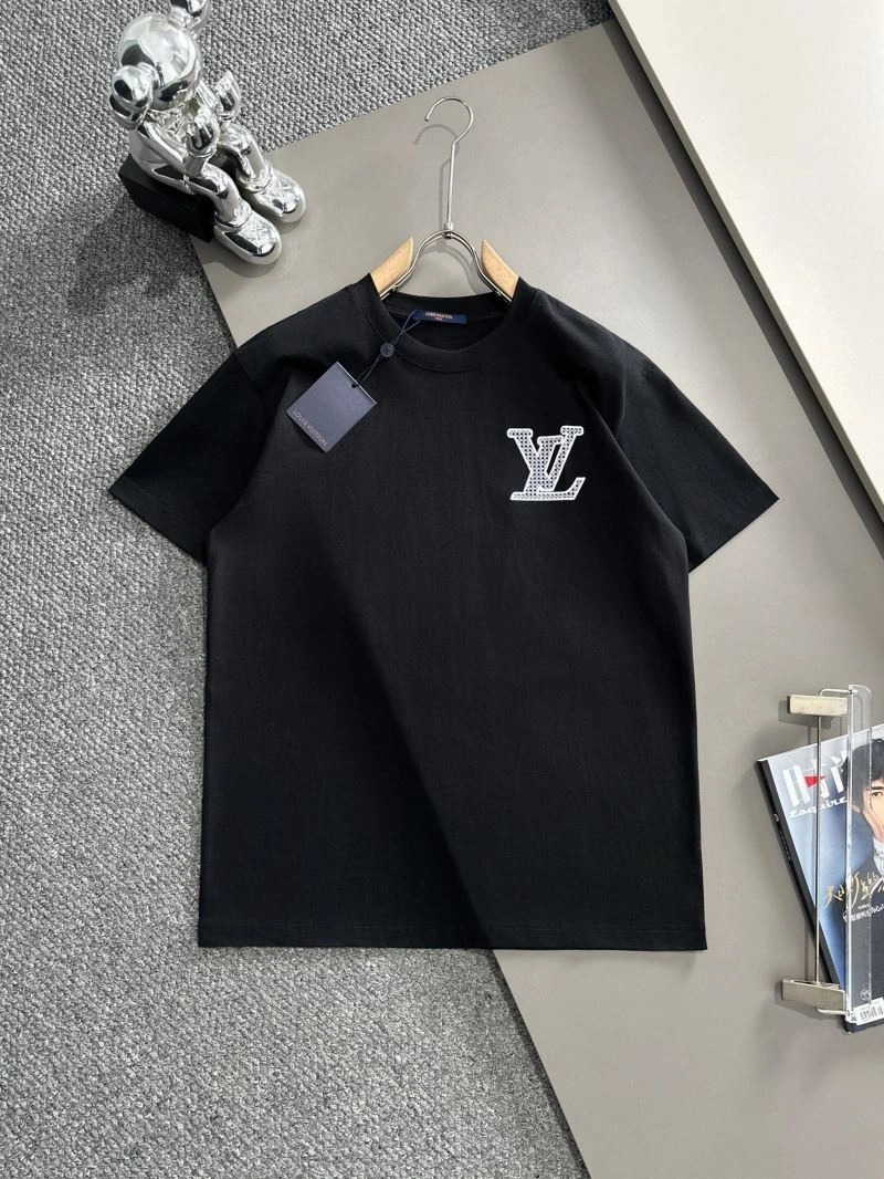 Louis Vuitton T-Shirts Breathable 138249