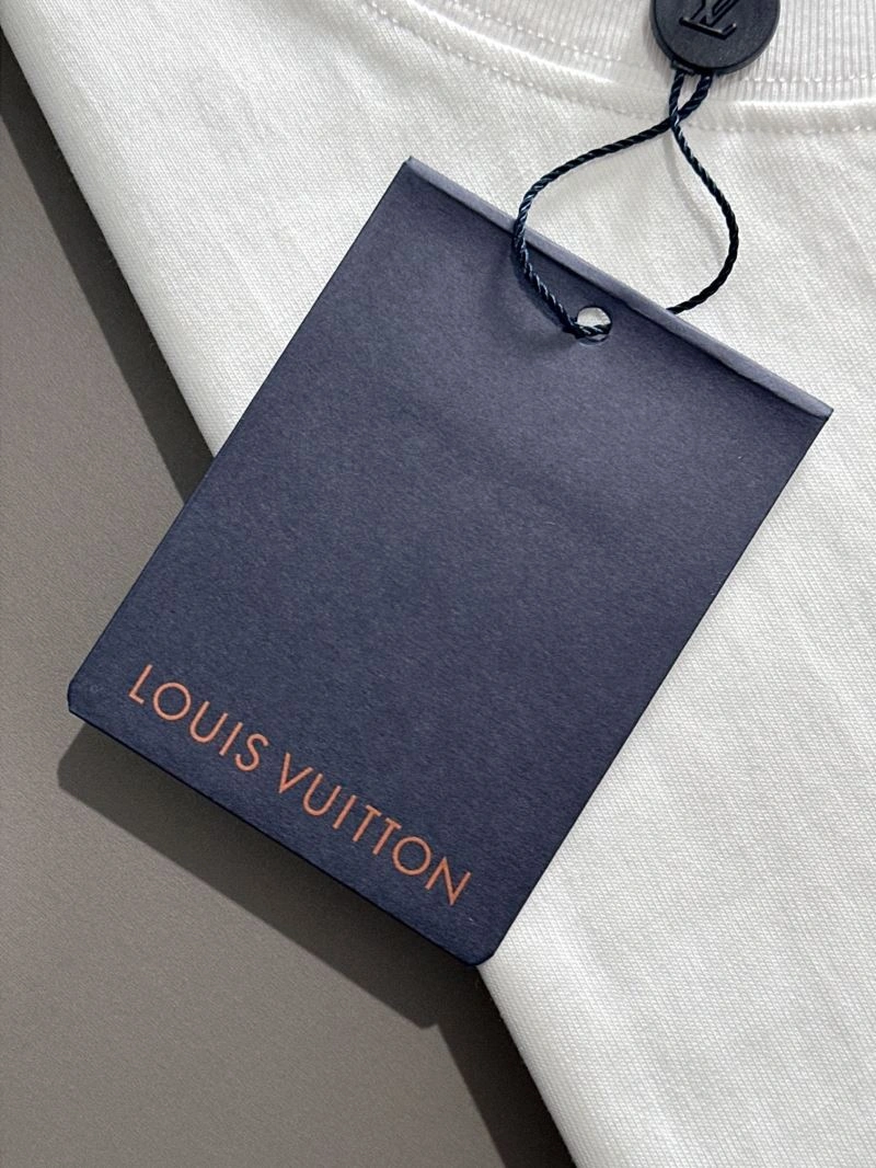 Neat Louis Vuitton T-Shirts 138246