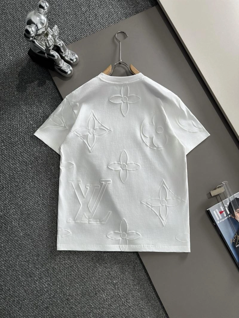 Fashionable Louis Vuitton T-Shirts 138245