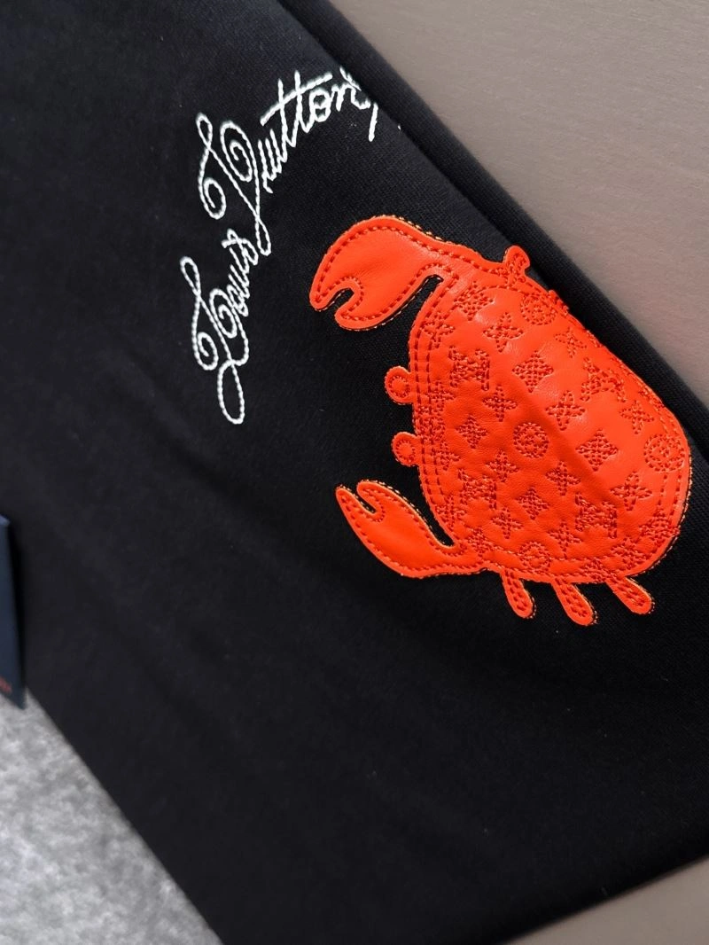 Bright Louis Vuitton T-Shirts 138244