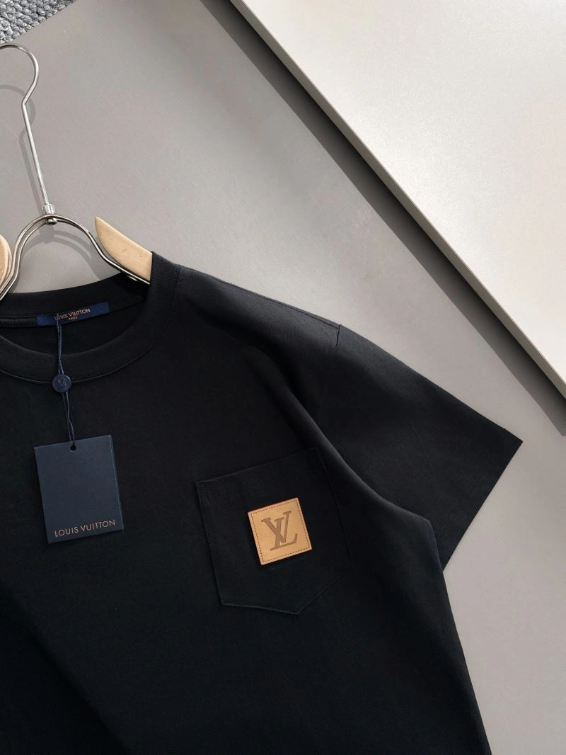 Louis Vuitton T-Shirts Durable 138240