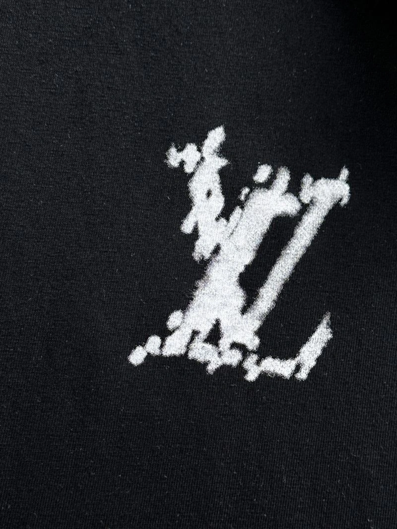 Affordable Louis Vuitton T-Shirts 138235
