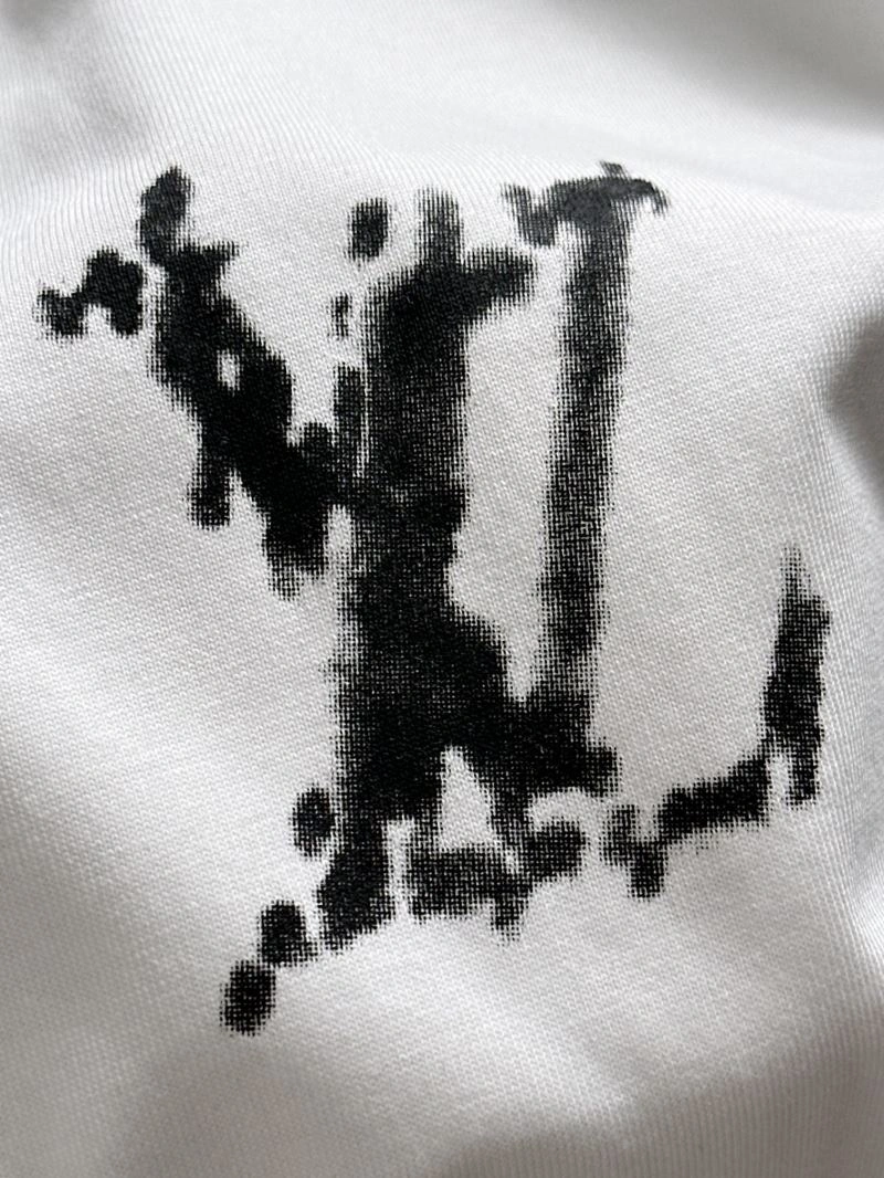 WellDesigned Louis Vuitton T-Shirts 138227