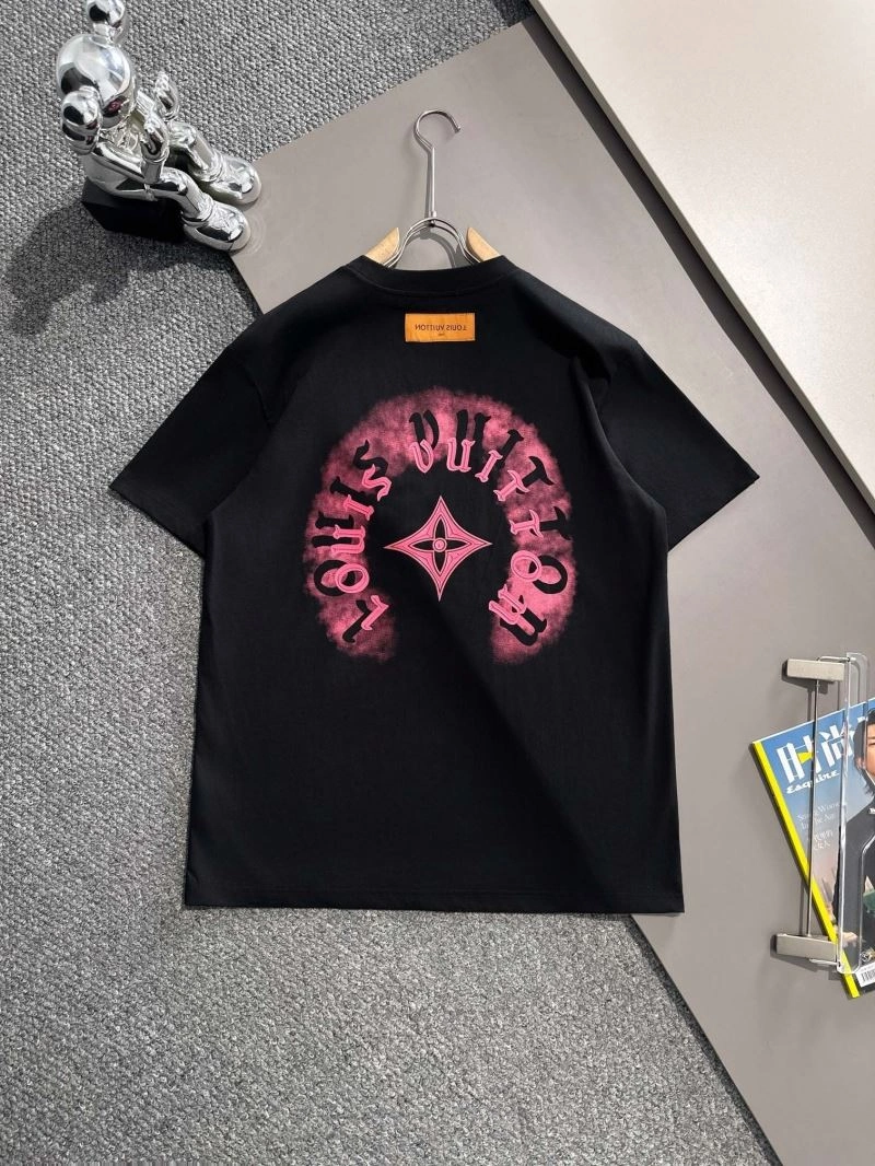 Stretchable Louis Vuitton T-Shirts 138229