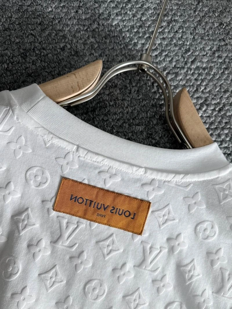 Louis Vuitton T-Shirts Tailored 138230
