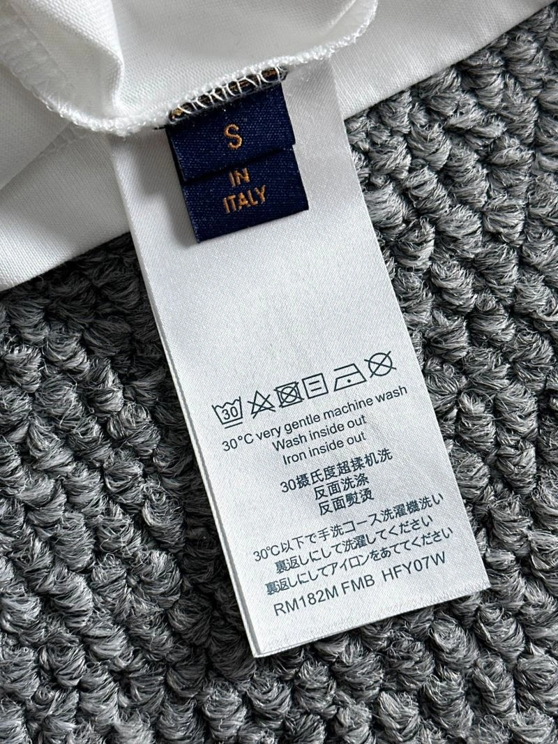 Louis Vuitton T-Shirts Tailored 138230