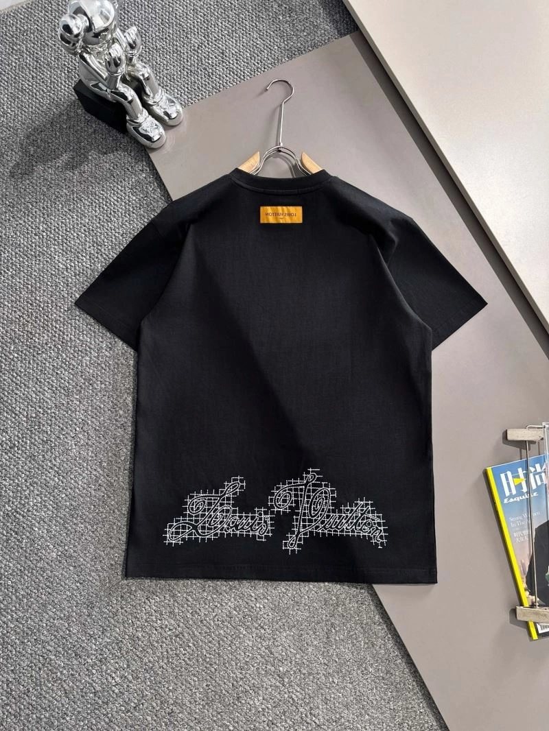 Lightweight Louis Vuitton T-Shirts 138223