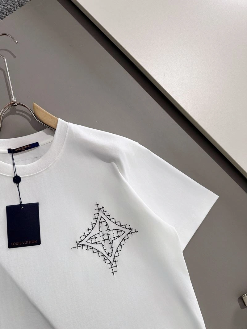 Louis Vuitton T-Shirts TravelReady 138228