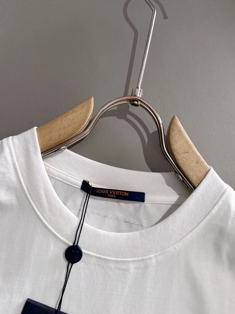 Louis Vuitton T-Shirts TravelReady 138228