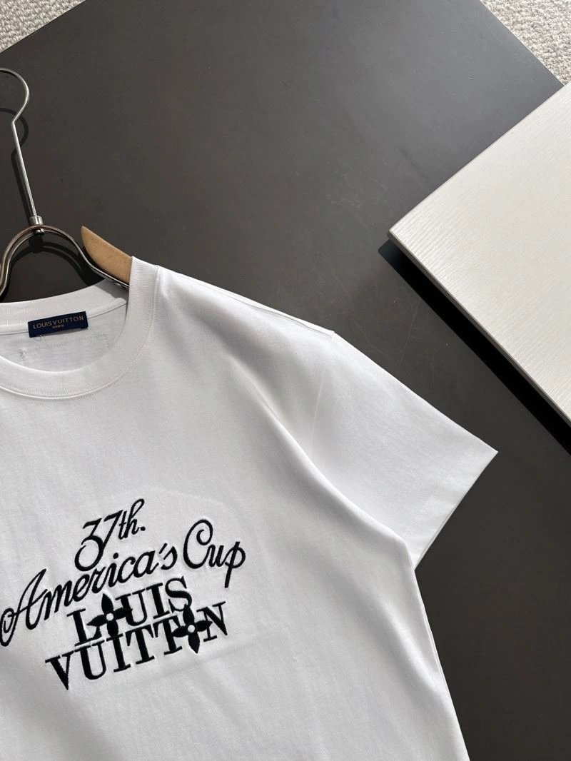 Comfortable Louis Vuitton T-Shirts 138216