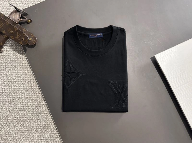 QuickDry Louis Vuitton T-Shirts 138215