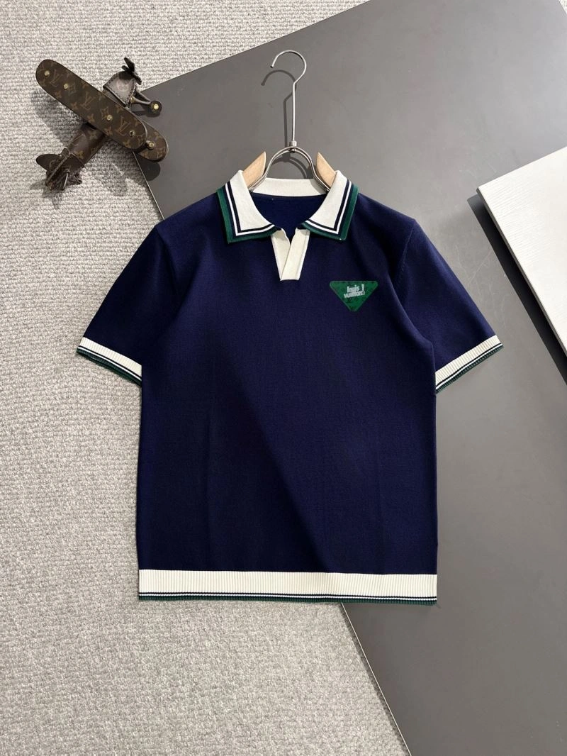Snug Louis Vuitton T-Shirts 138219