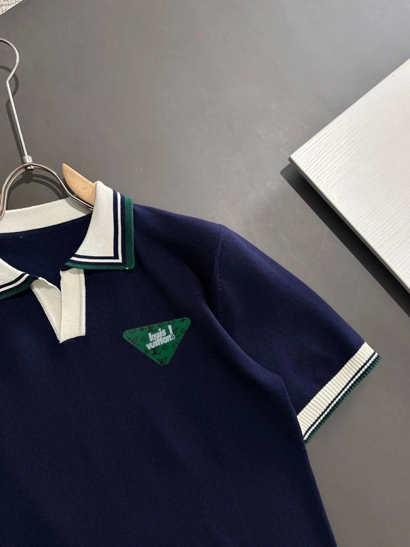 Snug Louis Vuitton T-Shirts 138219